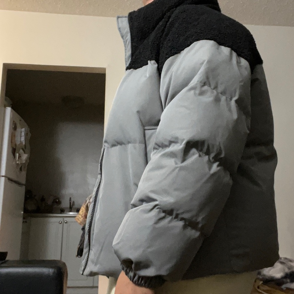 Puffer Jacket - Picture 3 of 3